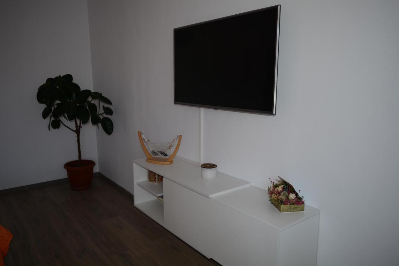 Apartament Spatios In Braşov Exterior foto